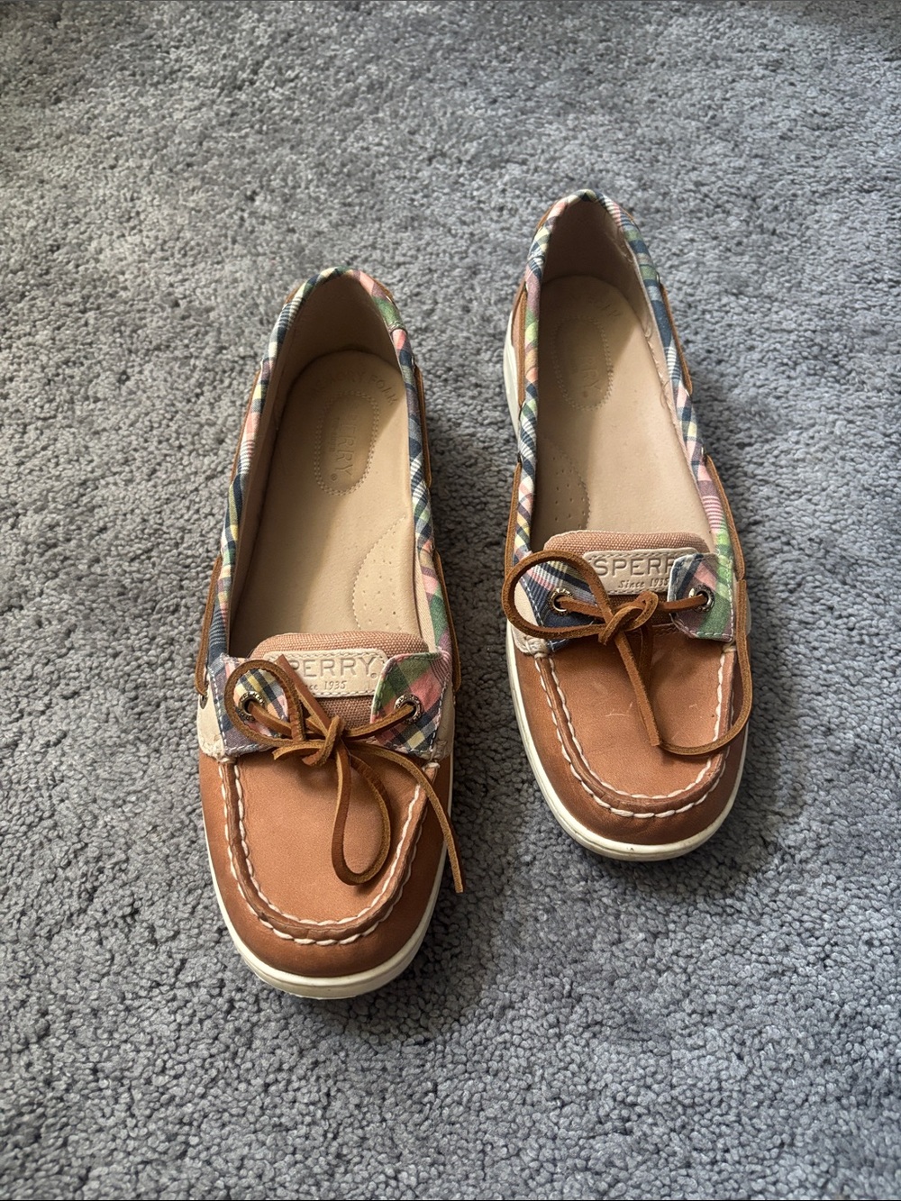 Sperry Tan Leather Moccasins with Multicolor Floral Trim